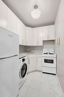 Sold by Compass | media 4