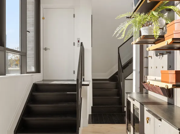 113 North 9th Street image 15 of 34