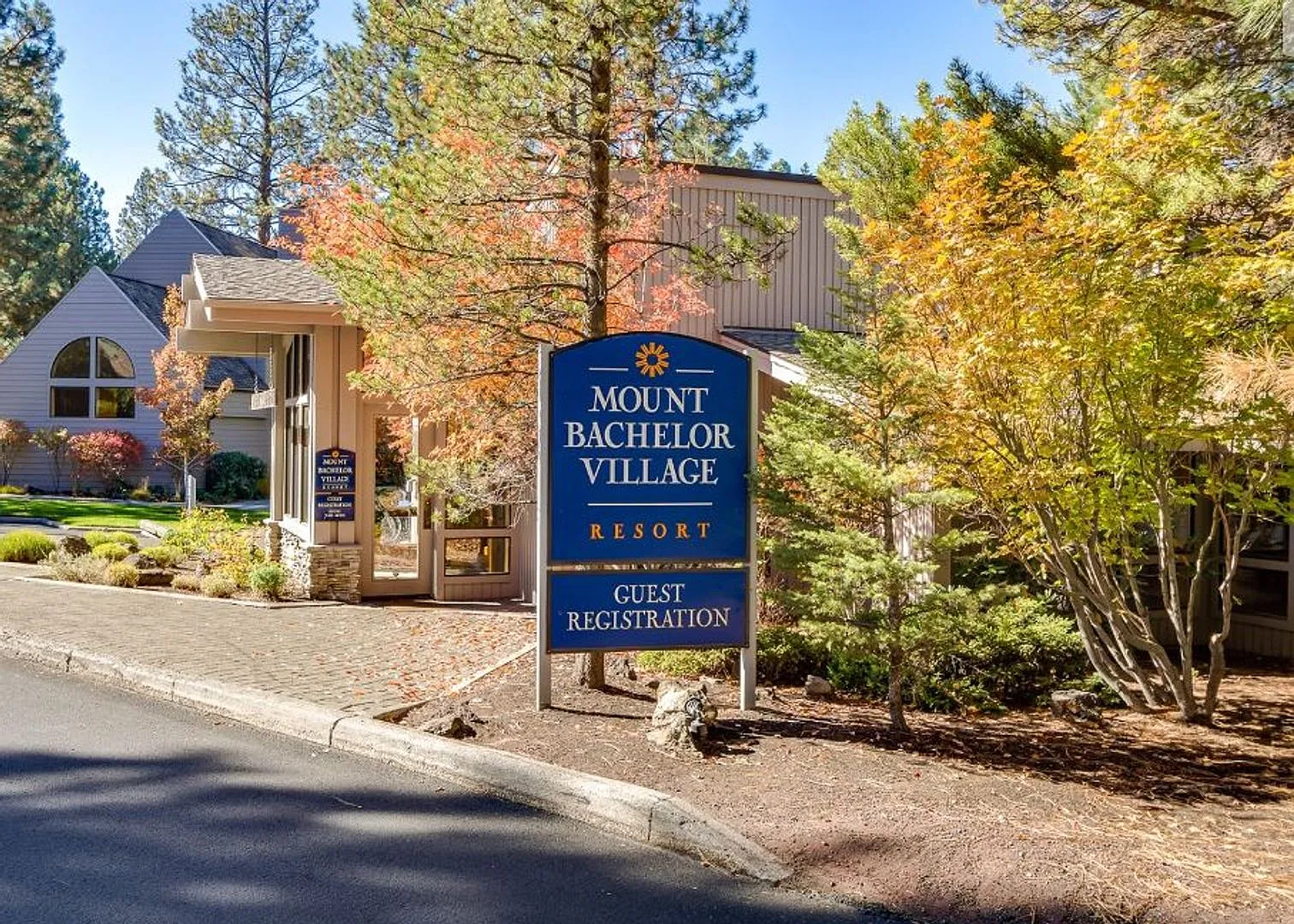 Mt. Bachelor Village Condo #207 — Photo 2
