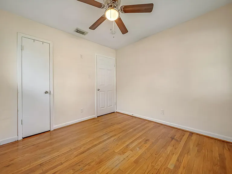 3702 Malone Dr — Photo 4