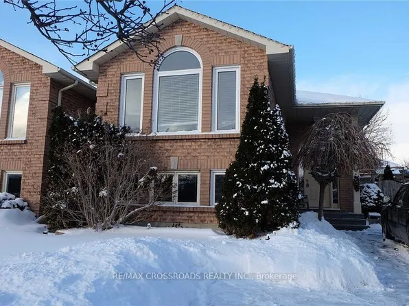 1062 Pepperbush Ct, Oshawa, ON L1K 2J4