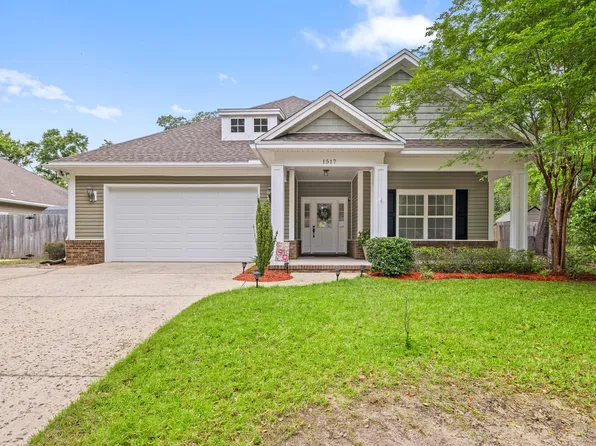 1517 18th St, Niceville, FL 32578