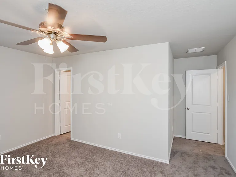 1847 Morse Way — Photo 7