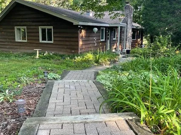 19700 Hillside St, Excelsior, MN 55331