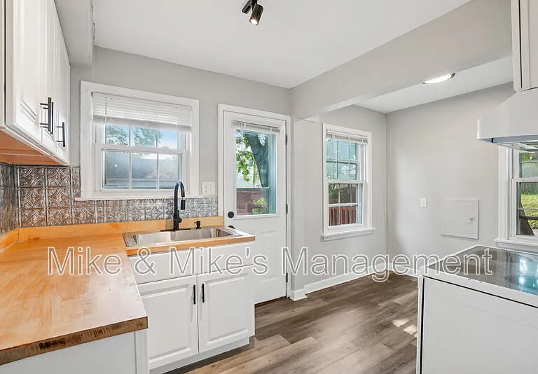 3860 S Brust Ave — Photo 18
