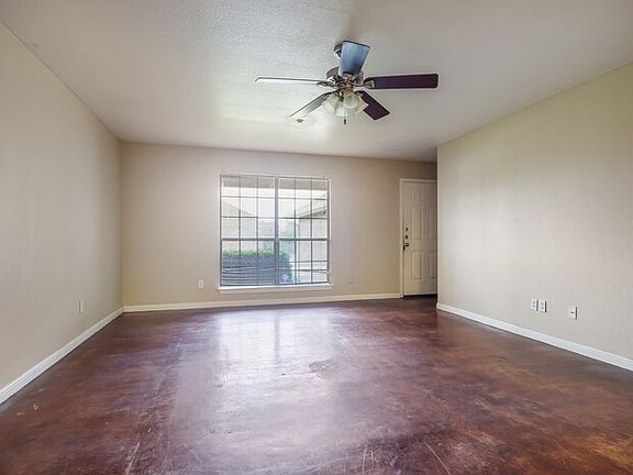5th image of 3113 Douglas Fir Dr