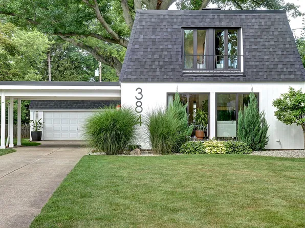 384 Bradley Rd, Bay Village, OH 44140