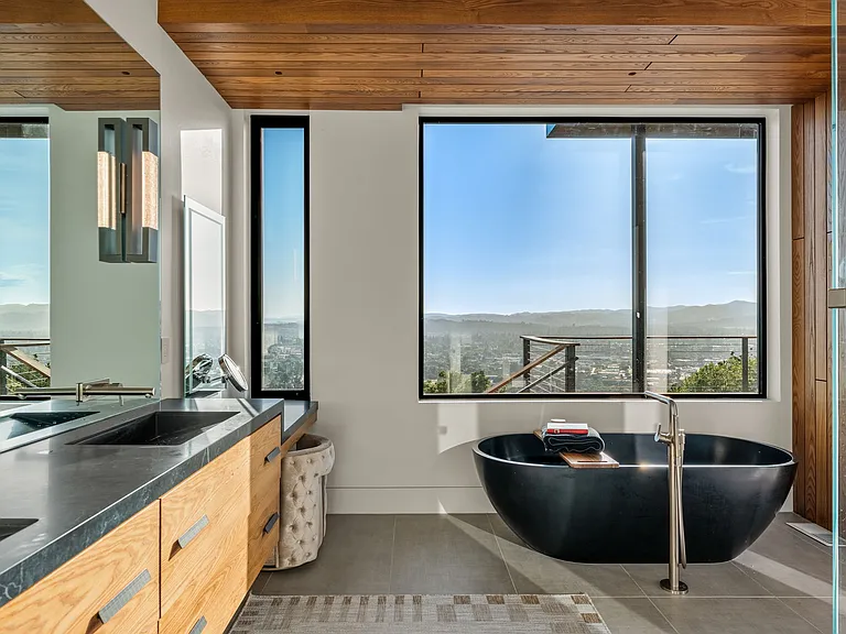 663 Montecito Blvd — Photo 32