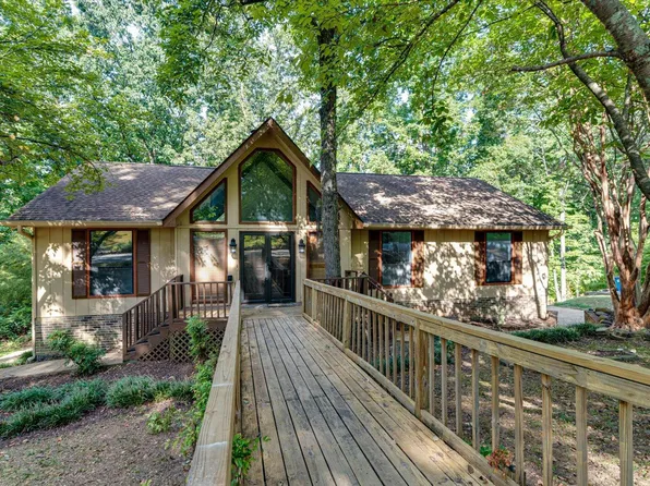6822 Hampton Wood Cir, Hixson, TN 37343
