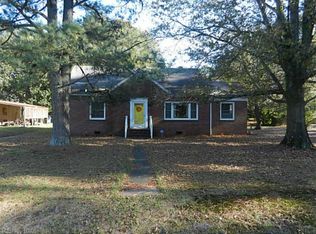 121 Pocahontas St, Franklin, VA 23851