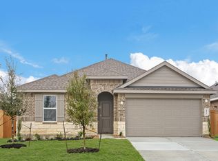686 Daniels Lake Ln, Dayton, TX 77535