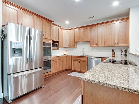 2nd image of 225 N 2nd St Unit 2C