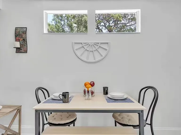 1317 Cocoanut Ave #B — Photo 17