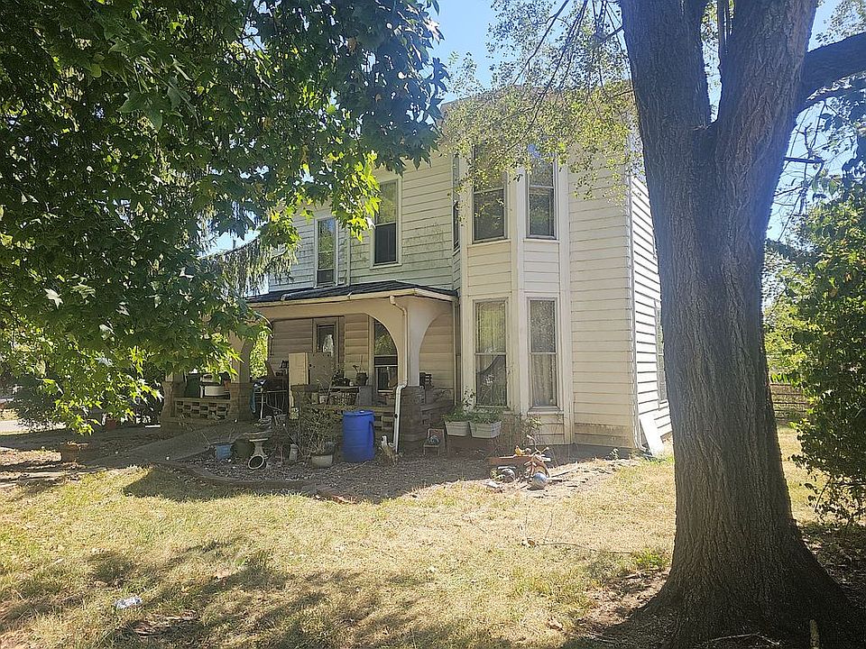 1st image of 68 Church St