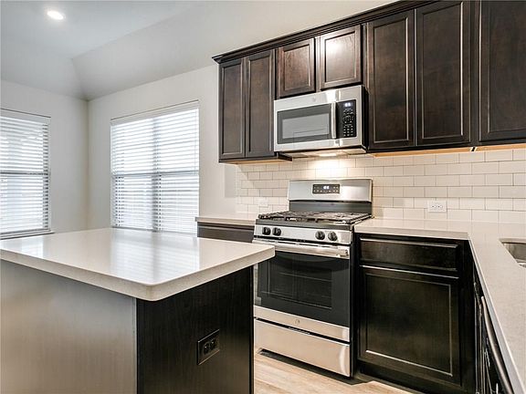 5th image of 4026 Bighorn Dr