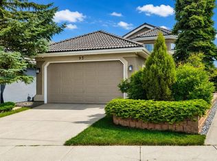 95 Citadel Grv NW, Calgary, AB T3G 4G7