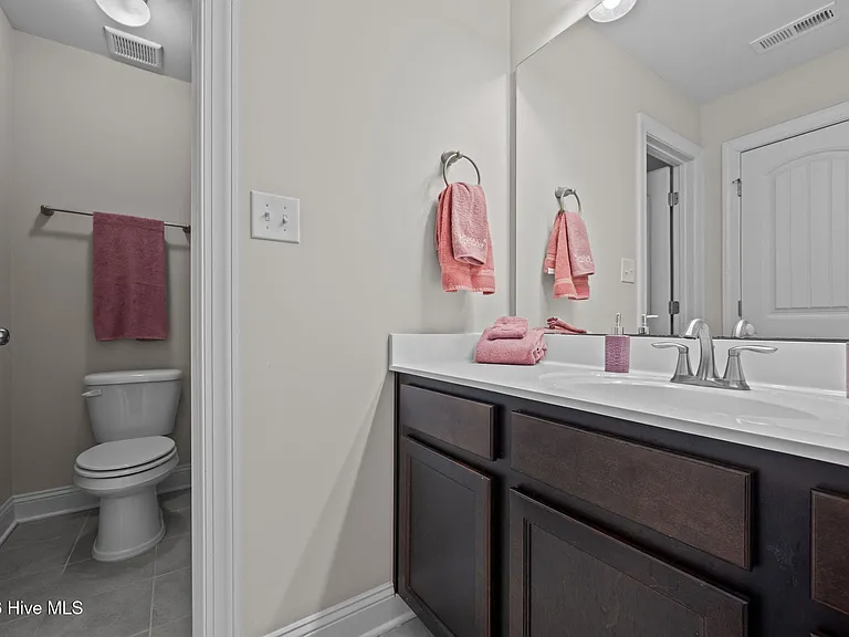 878 Stormy Gale Ln — Photo 33