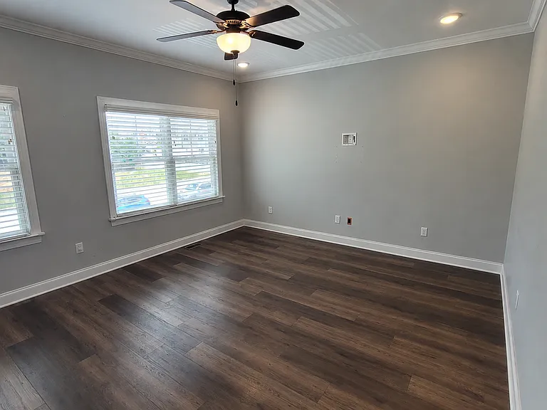 386 Tanzanite Dr — Photo 8
