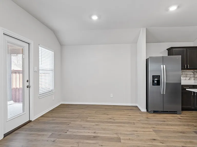 13197 Enclave Pkwy — Photo 22