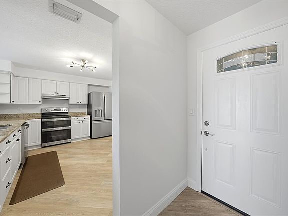 5th image of 1477 PARK BEACH CIRCLE #13