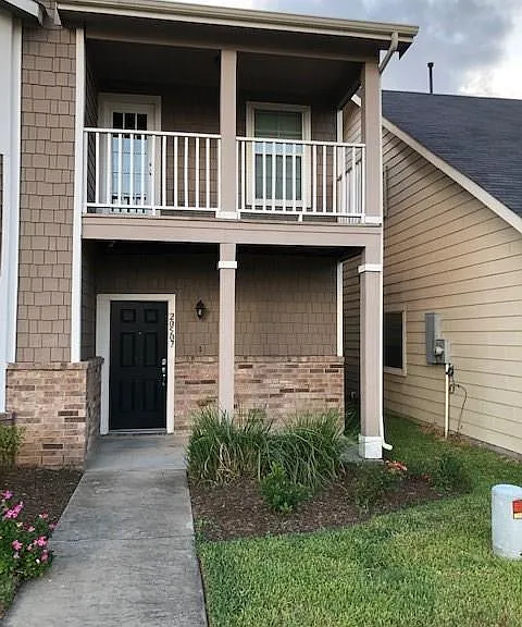 20507 Sycamore Crest Ln — Photo 2
