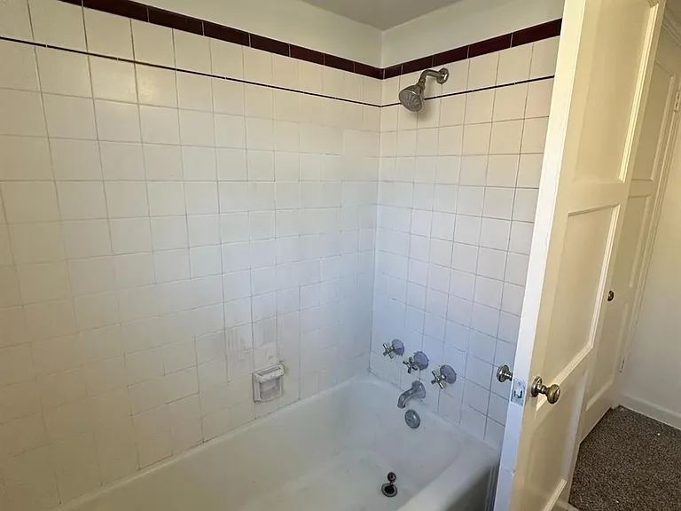 330 W Olive Ave — Photo 14
