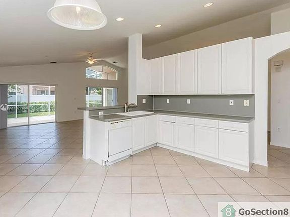5th image of 14244 NW 22nd St