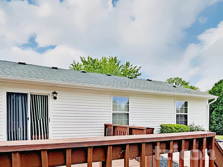 2607 Cooper Pointe Cir — Photo 18