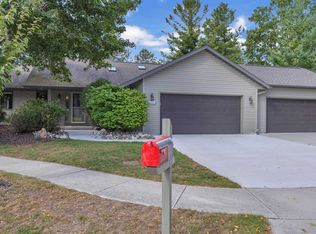 2314 N 36th Pl, Sheboygan, WI 53083