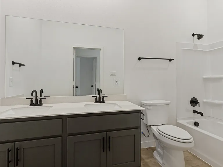 4303 Crossvine Ln — Photo 9