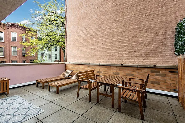 Sold by Corcoran | media 8