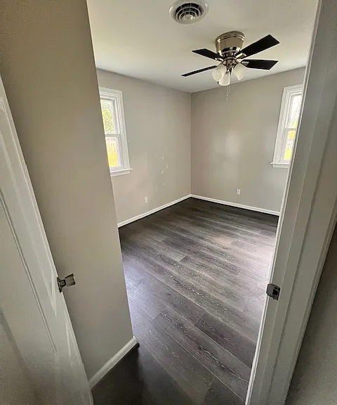 1803 Hechler St — Photo 18