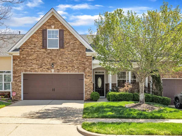 5033 Homeplace Dr, Apex, NC 27539