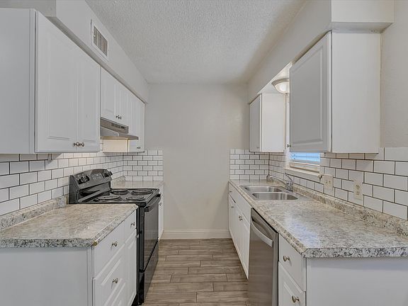 4th image of 5053 Ridglea Ln APT 911