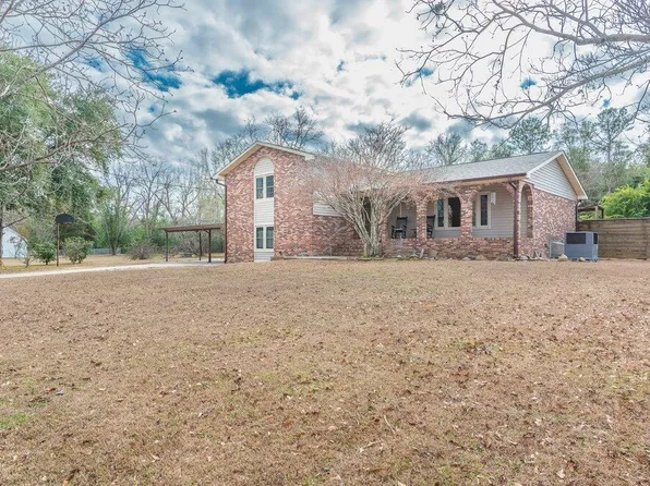 155 Garden Dr, Williston, SC 29853