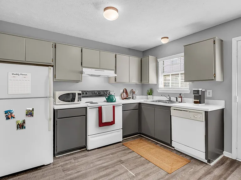 The Block Townhomes — Photo 1