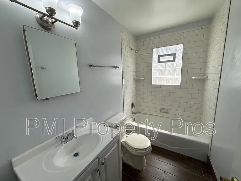2716A N Buffum St — Photo 11