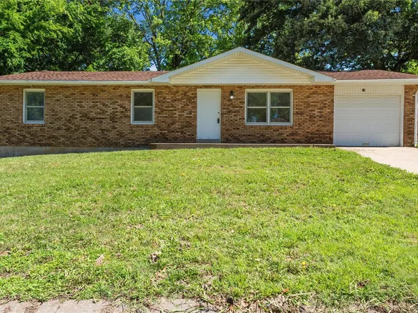 58 Green Acres St, Cape Girardeau, MO 63701