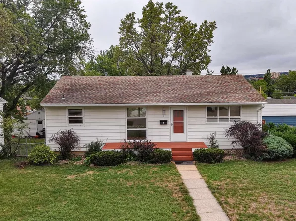 11 Saint Charles St, Rapid City, SD 57701
