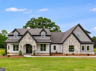 728 Lake Circle Rd, Buchanan, GA 30113