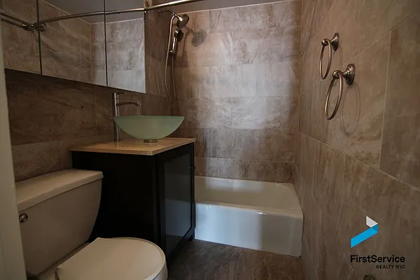 Rented by FirstService Realty (legacy) | media 21