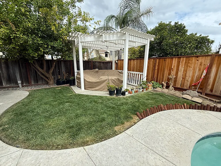 1330 Haley Ct #1 — Photo 11