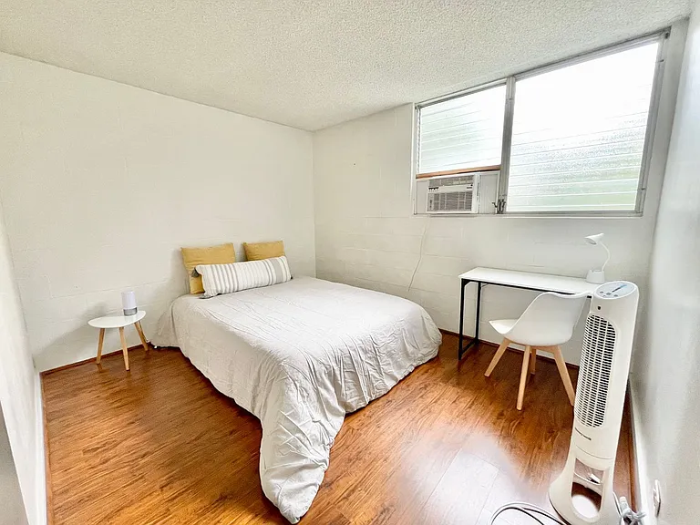 1914 University Ave #202 — Photo 10
