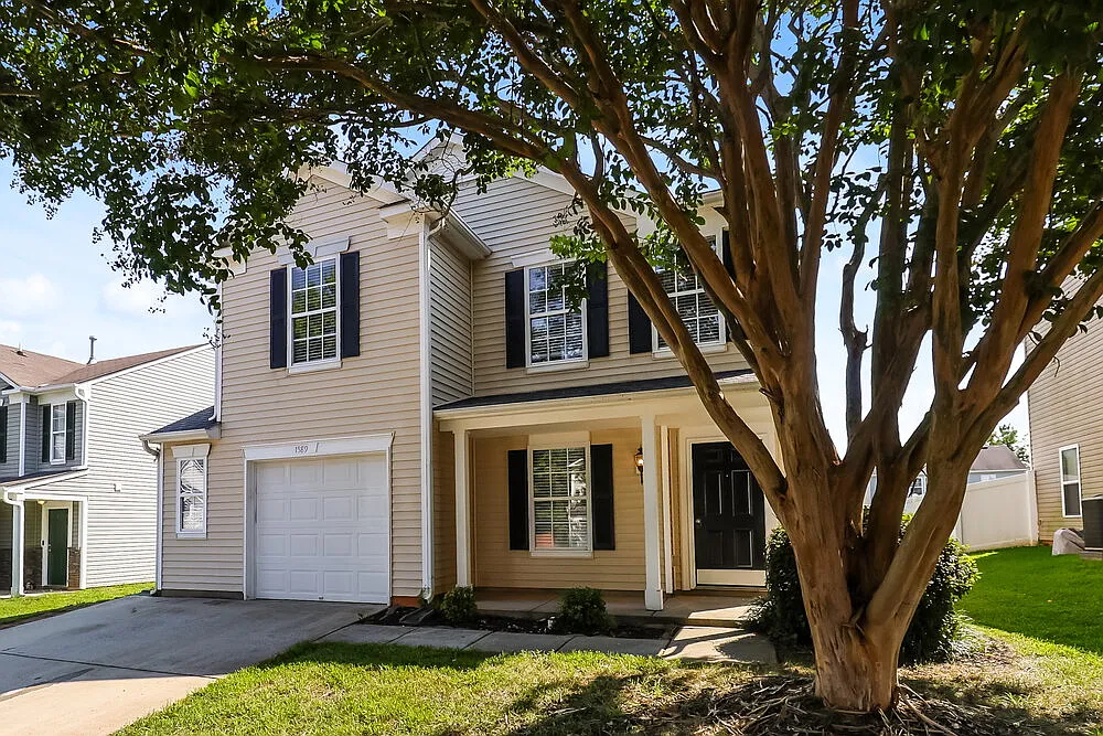 3 bed, 2.5 bath, 1752 sqft, $1,970 — Photo 4