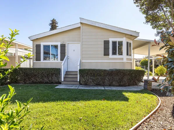 20 Oakwood Drive, Petaluma, CA 94954