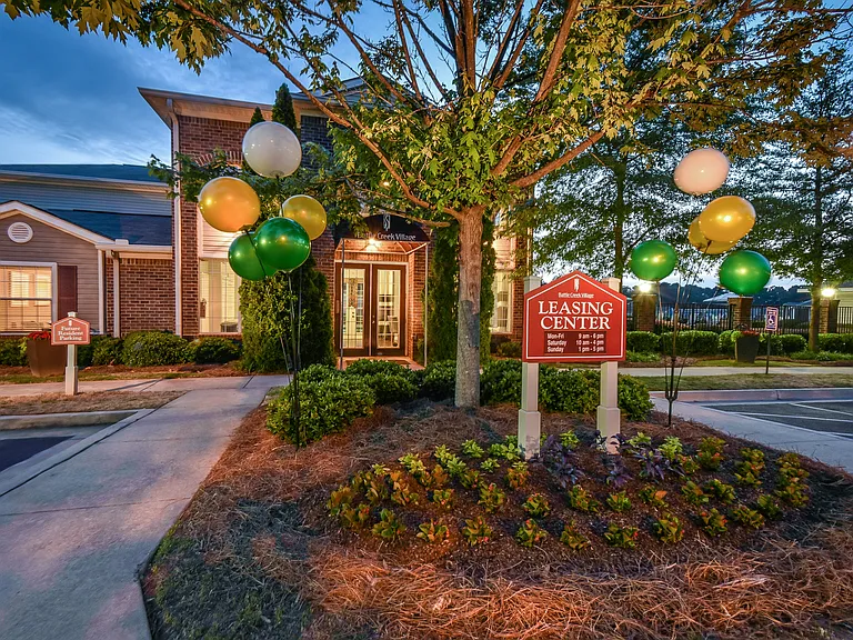 Battle Creek Village Townhomes — Photo 52