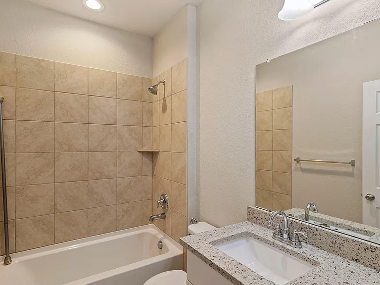 1341 Eagle Ray St — Photo 20