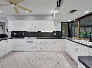 4761 SW 72nd Ave, Davie, FL 33314