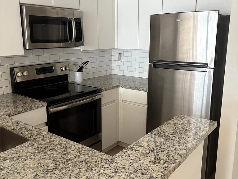 701 Pennsylvania Ave #1110 — Photo 5