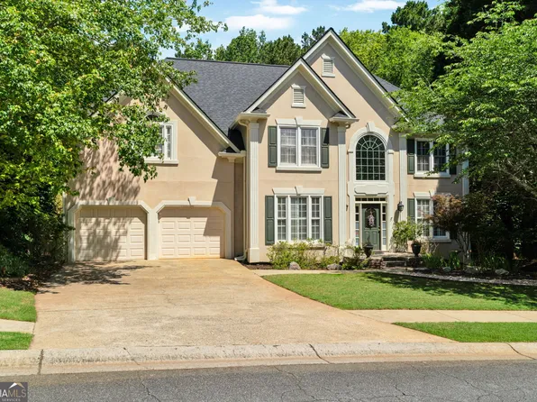 902 Laurel Crest Dr, Woodstock, GA 30189